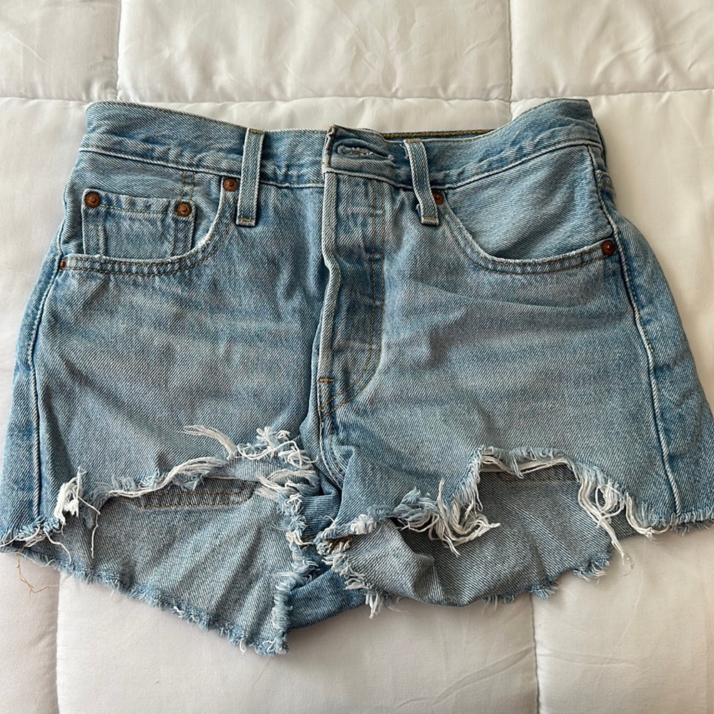 Levi’s 501 high rise shorts